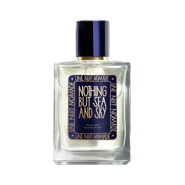 Une Nuit Nomade Nothing but Sea and Sky
